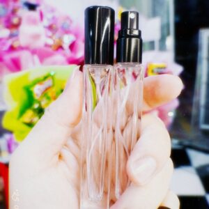 Chai Chiết Nước Hoa 10ml - Dạng Xịt Phun Sương, Thân Thủy Tinh Vuông, Nắp Kim Loại Đen